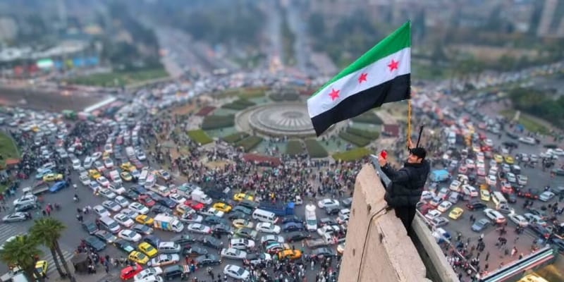 من الفرح إلى الفاجعة: تحولات الأمل السوري بعد سقوط النظام