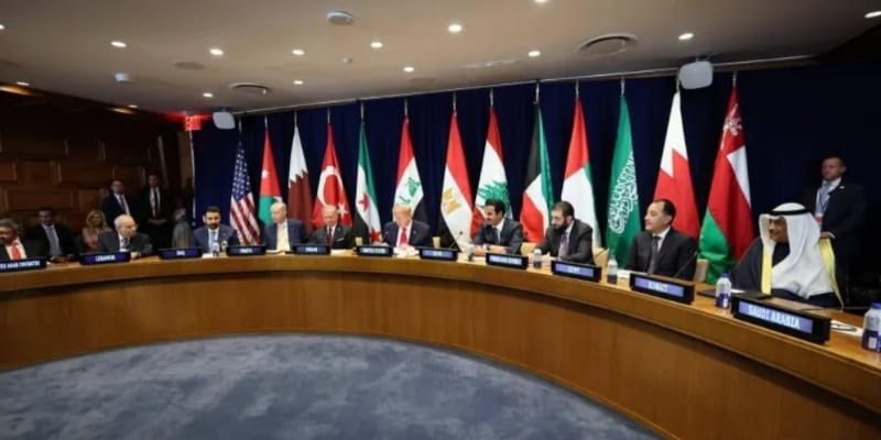 دبلوماسية مكثفة لوفد سوريا الانتقالي في نيويورك: ملفات الأمن والنفط ومستقبل الوجود الأجنبي تتصدر المباحثات