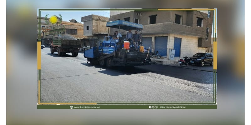 استمرار أعمال تأهيل وتزفيت الشارع الرئيسي في مدينة عامودا
